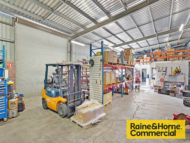 Click to view all images 7 Lathe Street Virginia QLD 4014 - Image 2