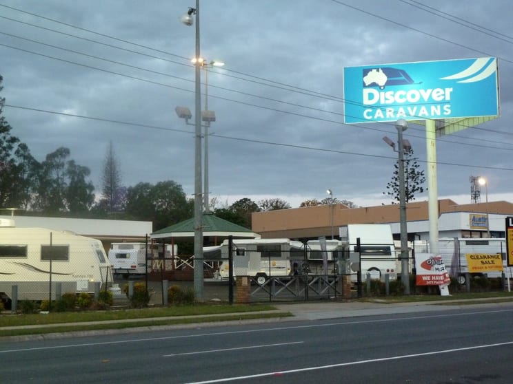 Click to view all images 3452 - 3456 Pacific Highway Springwood QLD 4127 - Image 2