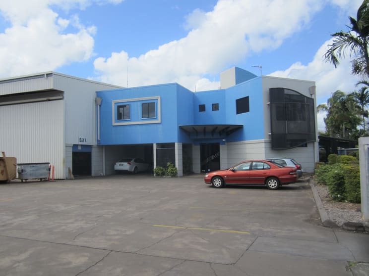 Click to view all images 27 Redden Street Portsmith QLD 4870 - Image 1