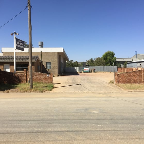 13 Mortimer Place Wagga Wagga NSW 2650 - Image 1