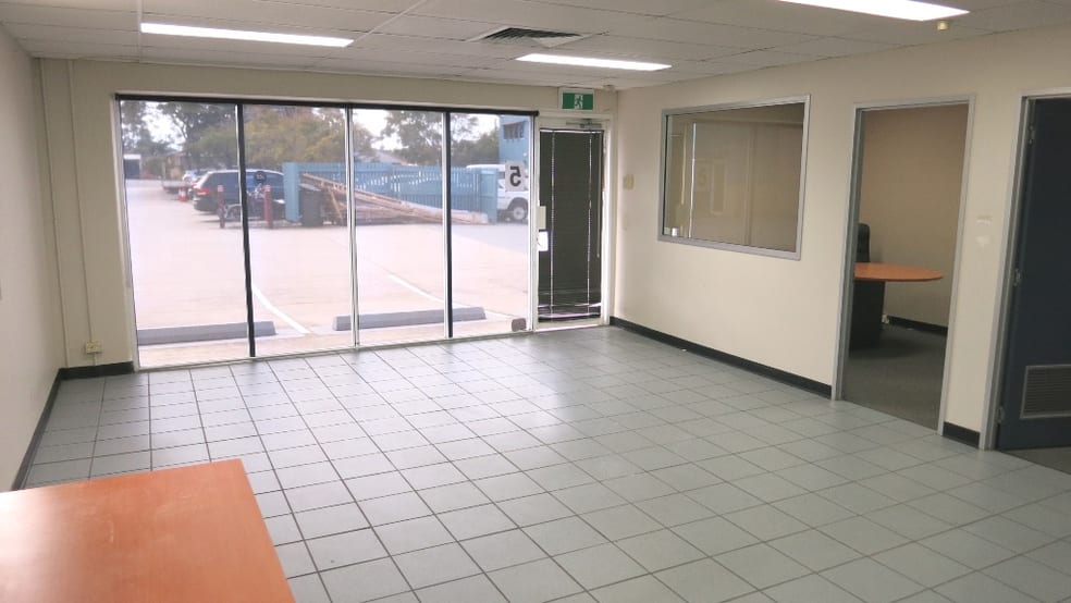 Click to view all images Banyo QLD 4014 - Image 3