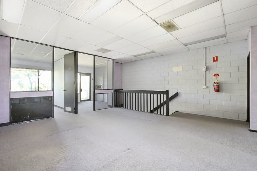 Click to view all images 26A Hardy Street Lilydale VIC 3140 - Image 2