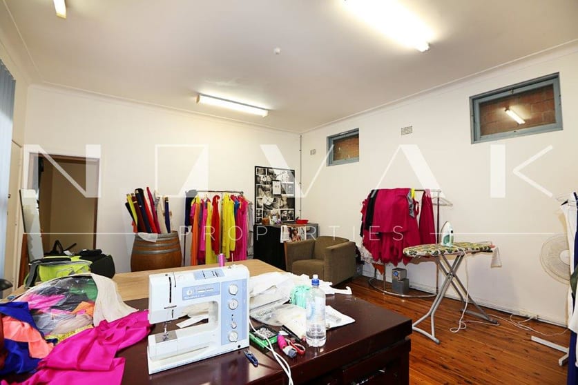 6/876 Pittwater Road Dee Why NSW 2099 - Image 1