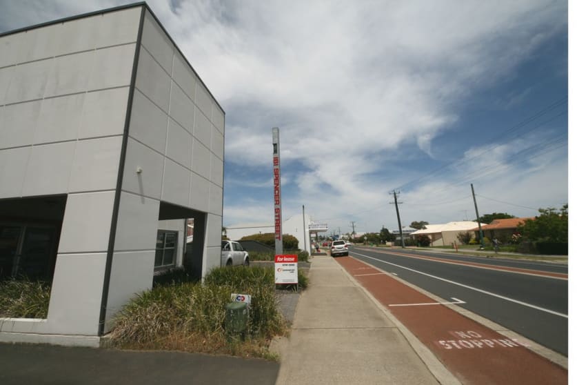 Click to view all images 181 Spencer Street South Bunbury WA 6230 - Image 3