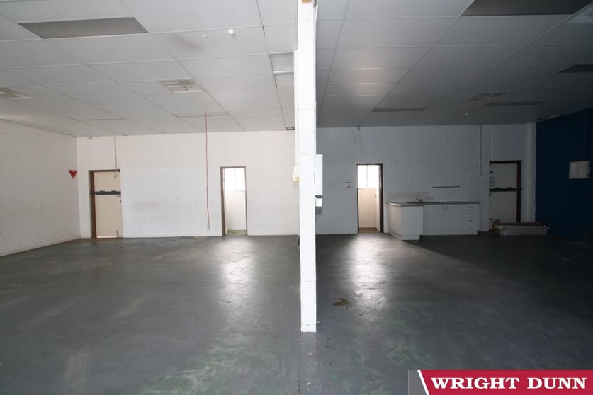 Click to view all images 80 - 82 Wollongong Street Fyshwick ACT 2609 - Image 3