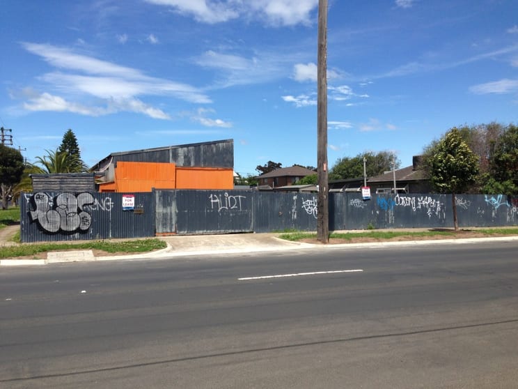 Click to view all images 43-45 Blackshaws Rd Newport VIC 3015 - Image 1