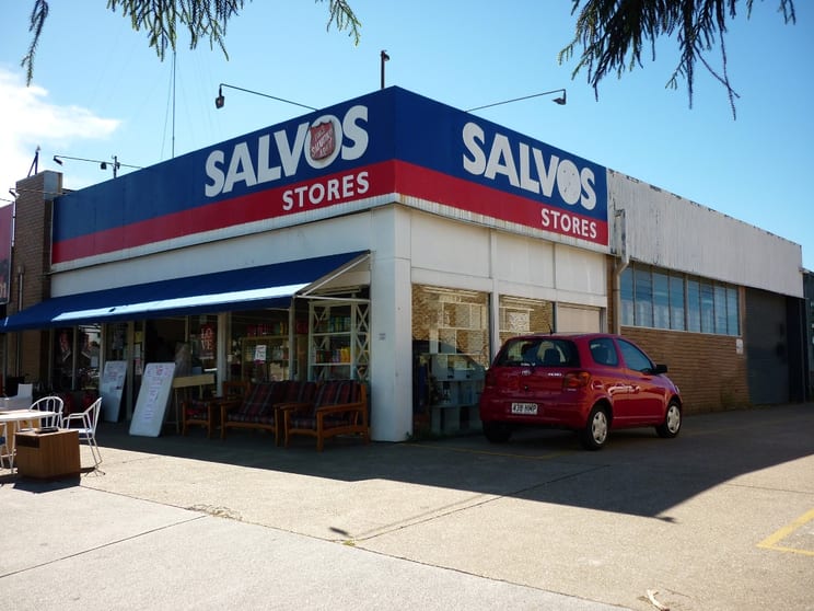 Click to view all images 389 Gympie Road Strathpine QLD 4500 - Image 1