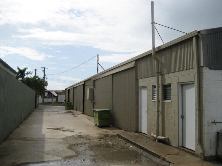 Click to view all images Unit 2 27 Hamill Garbutt QLD 4814 - Image 3