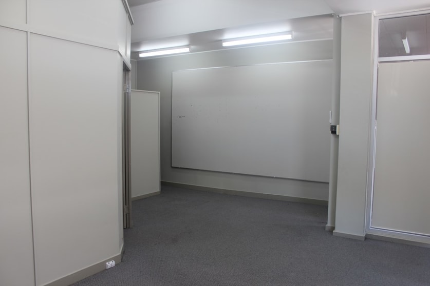 Click to view all images Suite 1, 58 Blackwood Street Townsville City QLD 4810 - Image 3