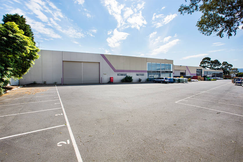 Click to view all images 12 Koornang Road Scoresby VIC 3179 - Image 3
