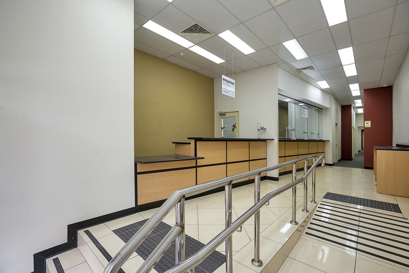 Click to view all images 356 Peel Street Tamworth NSW 2340 - Image 2