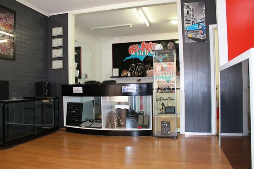 Click to view all images 3/14 The Esplanade Cowes VIC 3922 - Image 3