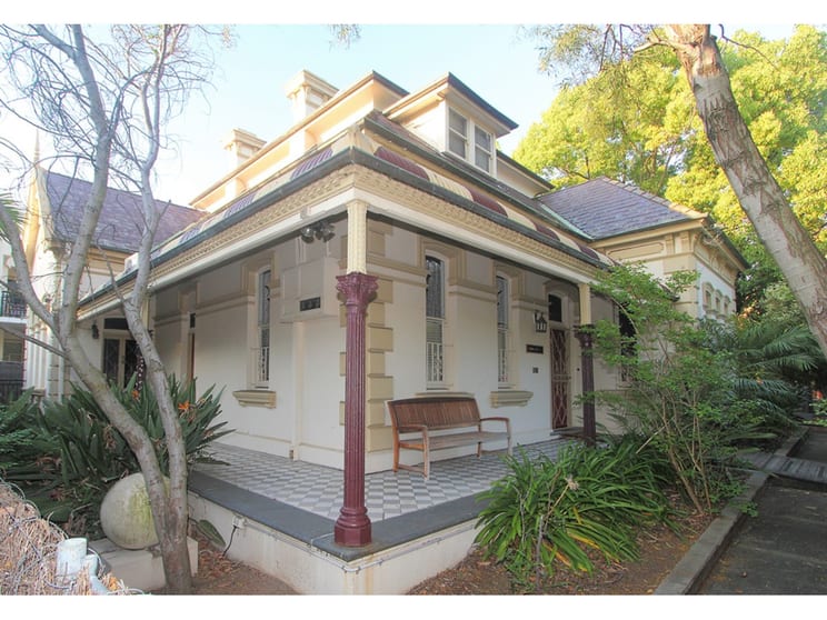 Click to view all images 75 Queens Road Hurstville NSW 2220 - Image 1