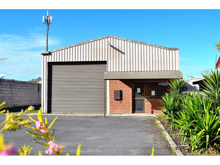Click to view all images 307 Commercial Street West Mount Gambier SA 5290 - Image 1