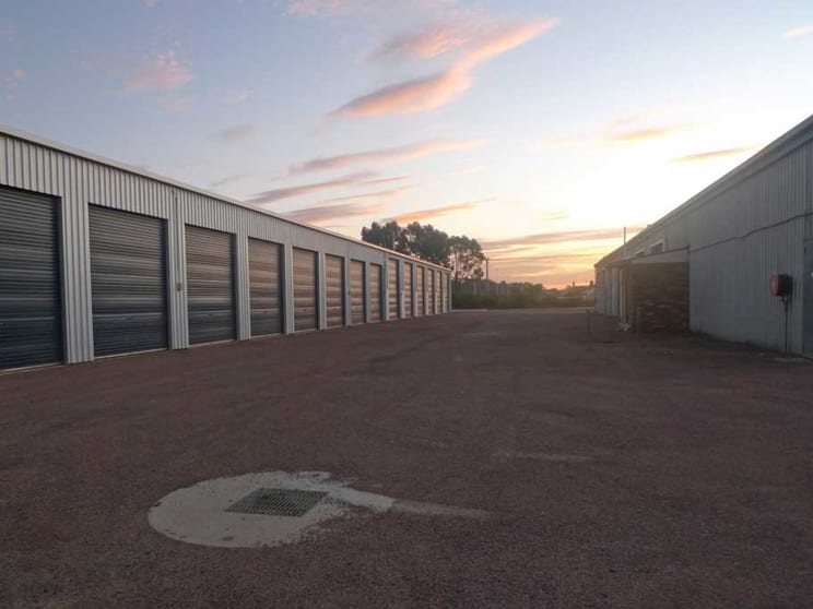 Click to view all images Shed 15/20 Gilpin Street Chadwick WA 6450 - Image 2