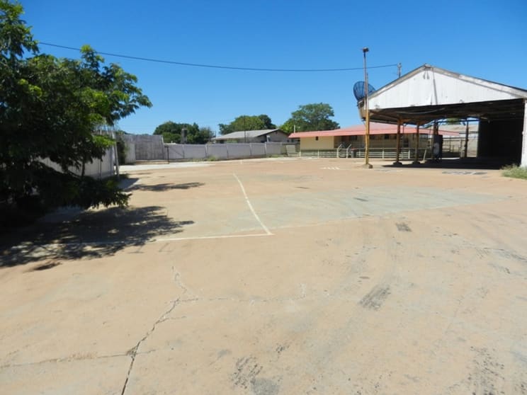 Click to view all images 8 Deighton Street Mount Isa QLD 4825 - Image 1