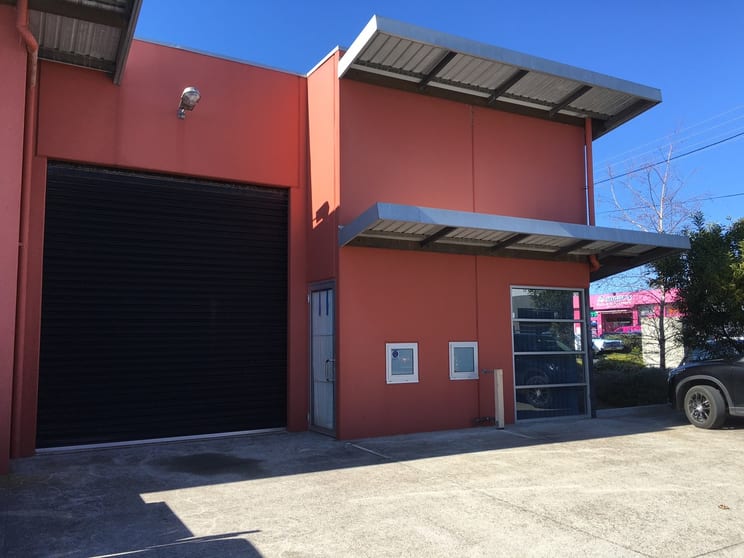 Click to view all images 5/17-19 Diane Street Mornington VIC 3931 - Image 2