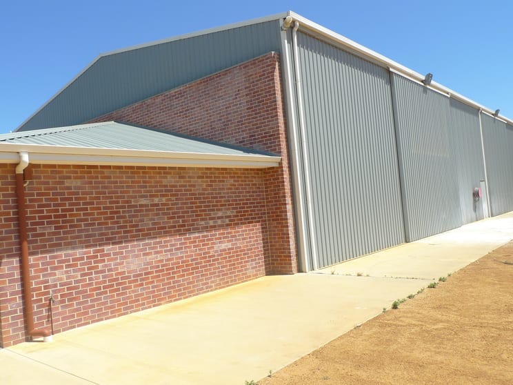 Click to view all images 5/2001 Harbour Road Chadwick WA 6450 - Image 3