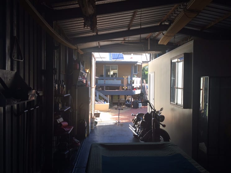 Click to view all images 21 Dohles Rocks Road Kallangur QLD 4503 - Image 3