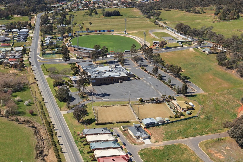 Click to view all images 795 Centaur Road Lavington NSW 2641 - Image 1