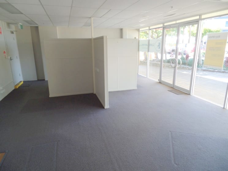 Click to view all images 4/7-11 Wharf Street Tweed Heads South NSW 2486 - Image 2