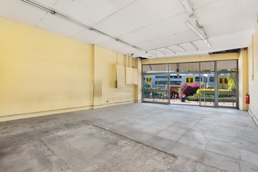 Click to view all images 98 Hampden Road Artarmon NSW 2064 - Image 2