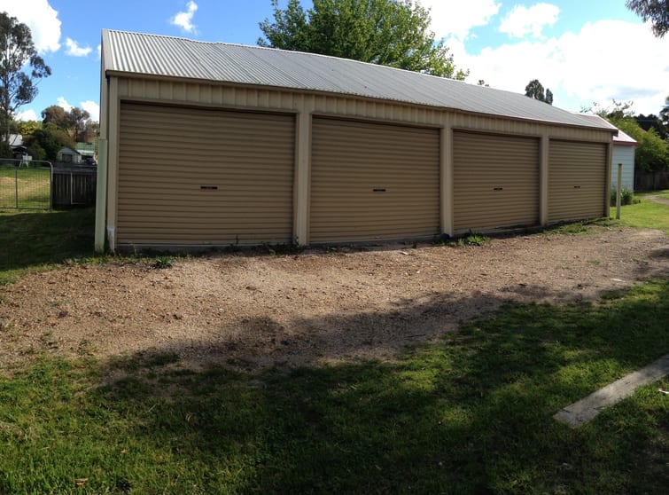 Click to view all images Rear Shed/143 Markham Street Armidale NSW 2350 - Image 1