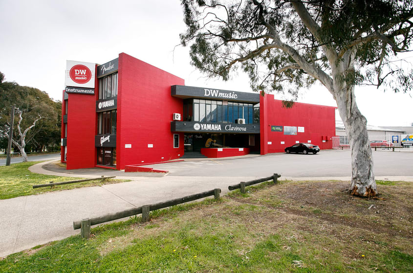 Click to view all images 3/301 Canberra Avenue Fyshwick ACT 2609 - Image 2