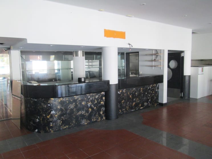 Click to view all images 2/136 Sheridan Street Cairns QLD 4870 - Image 3