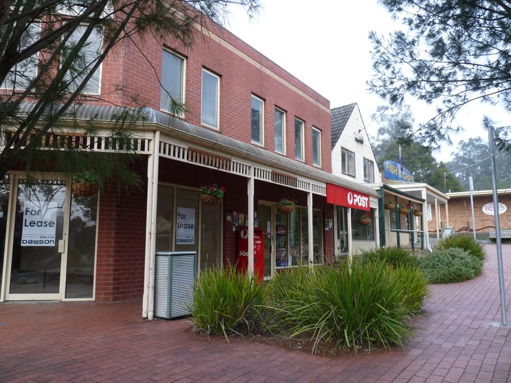 Click to view all images 102 Melbourne Hill Road Warrandyte VIC 3113 - Image 2