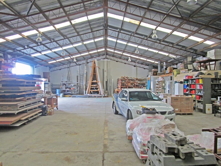 Click to view all images 66-68 Medcalf Street Warners Bay NSW 2282 - Image 3