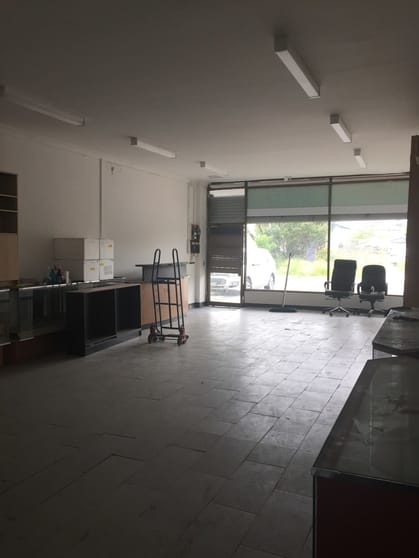 Click to view all images 1 Central Grove Broadmeadows VIC 3047 - Image 3