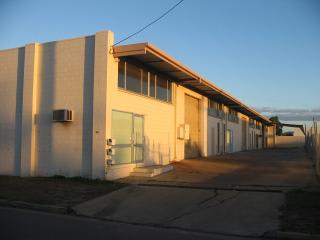 Click to view all images 472 Woolcock Street Garbutt QLD 4814 - Image 1