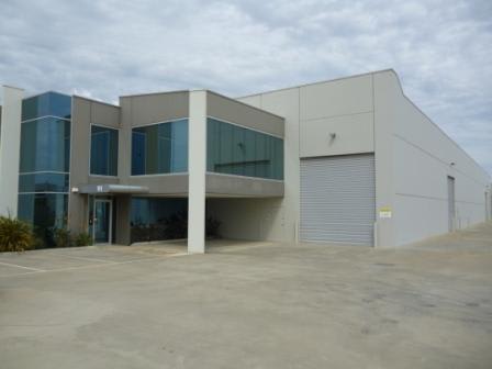 Click to view all images 91 Frankston Gardens Drive Carrum Downs VIC 3201 - Image 1