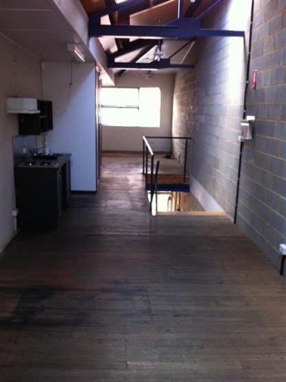 Click to view all images 2/100 Dover Street Richmond VIC 3121 - Image 2