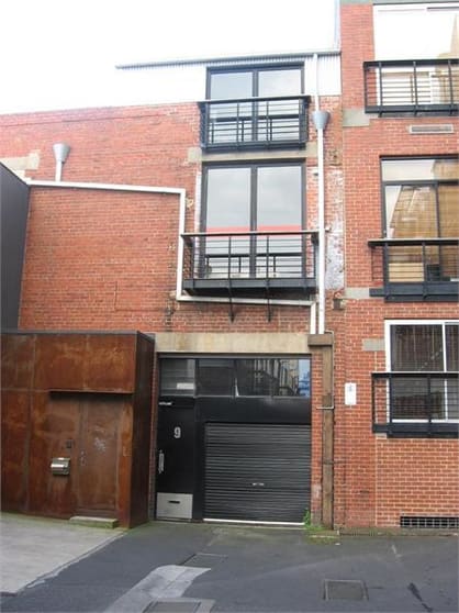 Click to view all images 9 Hillingdon Place Prahran VIC 3181 - Image 1