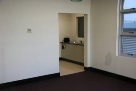 7A/59 Captain Cook Drive Caringbah NSW 2229 - Image 2