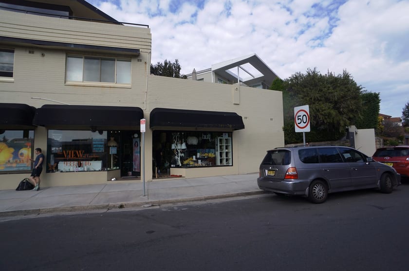 Click to view all images 145 New South Head Road (cnr Old South Head Rd) Vaucluse NSW 2030 - Image 2
