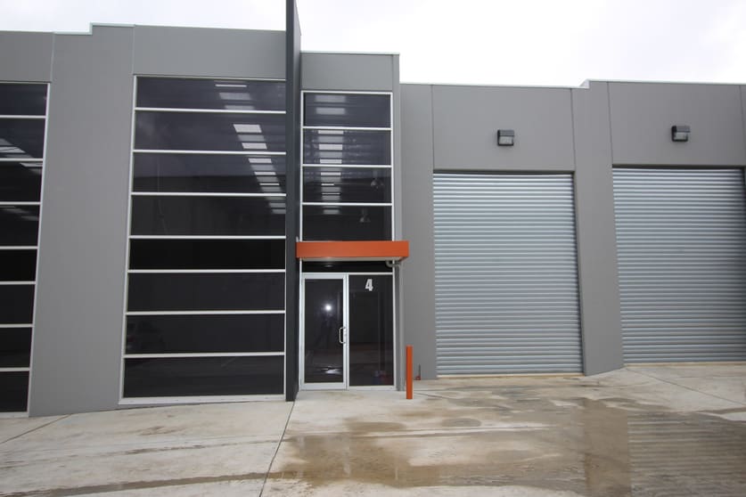Click to view all images 4/1 Interchange Way Carrum Downs VIC 3201 - Image 1