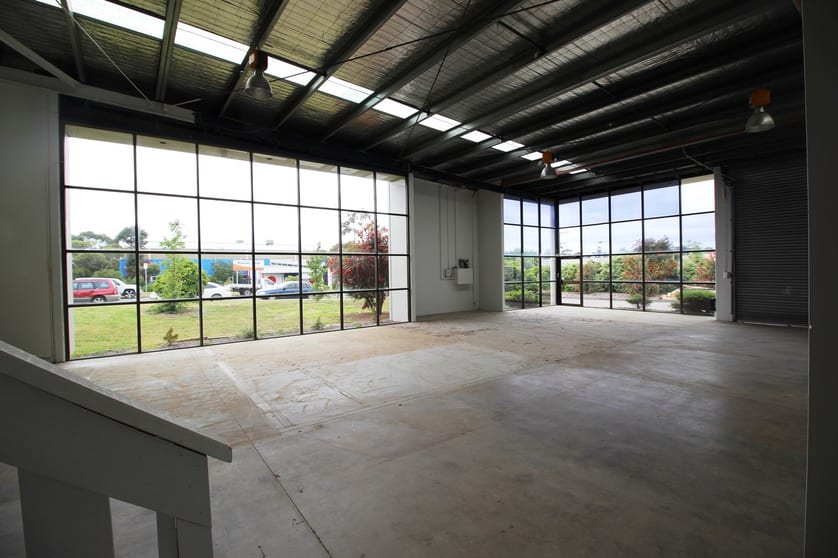 Click to view all images 1/14 Latham Street Mornington VIC 3931 - Image 2