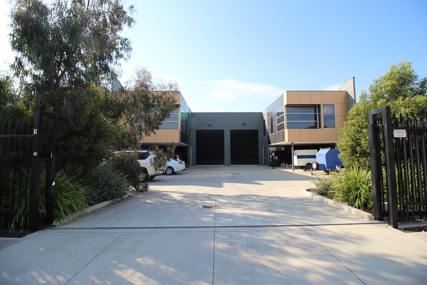 Click to view all images 2/12 Network Drive Carrum Downs VIC 3201 - Image 1
