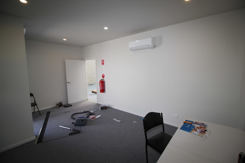 Click to view all images 3/1 Interchange Way Carrum Downs VIC 3201 - Image 2