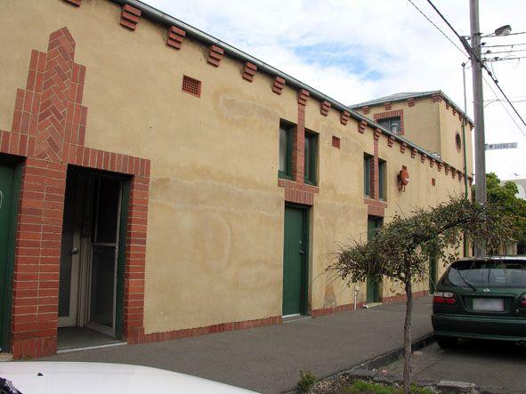 Click to view all images 5 BALLARAT STREET Brunswick VIC 3056 - Image 1