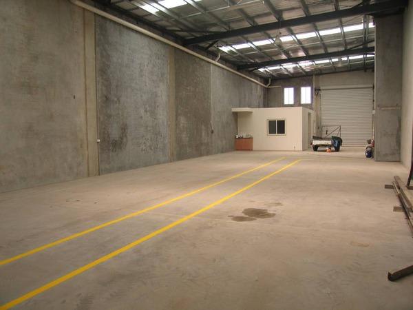 Click to view all images Williamstown North VIC 3016 - Image 1