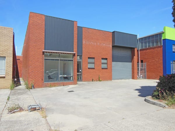Click to view all images 65 Henderson Road Clayton VIC 3168 - Image 2