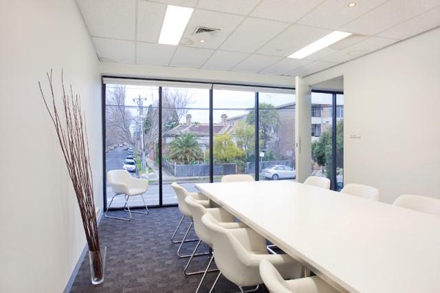 Click to view all images 89 Wellington Street St Kilda VIC 3182 - Image 3