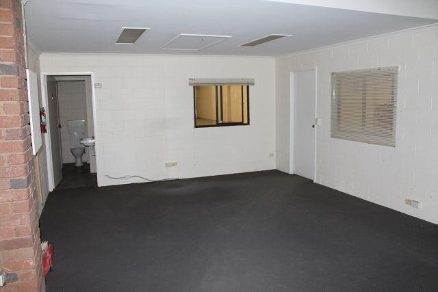 Click to view all images 5/3 Union Road Dandenong VIC 3175 - Image 2
