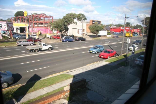 Click to view all images 3a/155 Taren Point Road Taren Point NSW 2229 - Image 3