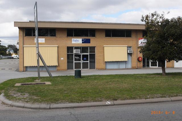Click to view all images Unit 1// 21 Kewdale Road Kewdale WA 6105 - Image 1