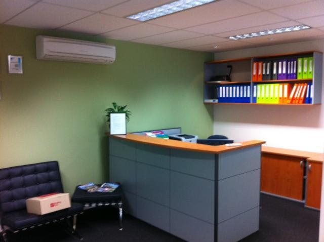 Click to view all images 2/51 Grange Road Cheltenham VIC 3192 - Image 3